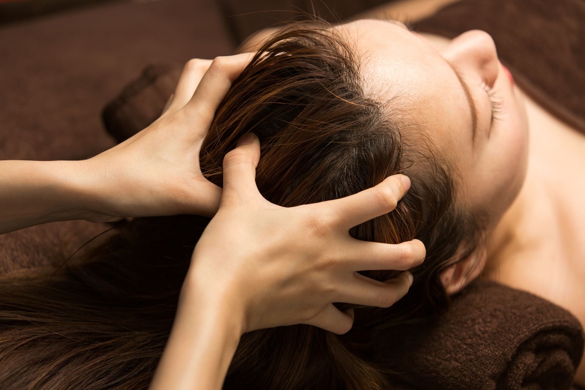 頭皮の状態が、全身の健康や美しさに与える影響についてご説明します